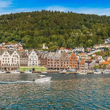Dinbnb Bryggen Lejlighed